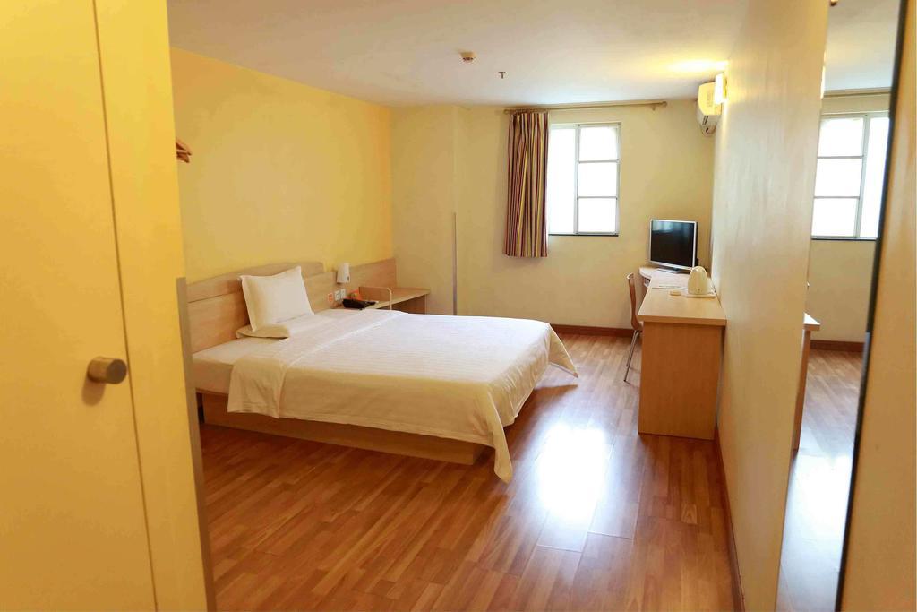 7Days Inn Foshan Dongfang Square Walmart الغرفة الصورة