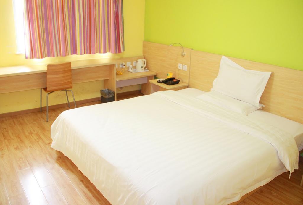 7Days Inn Foshan Dongfang Square Walmart المظهر الخارجي الصورة
